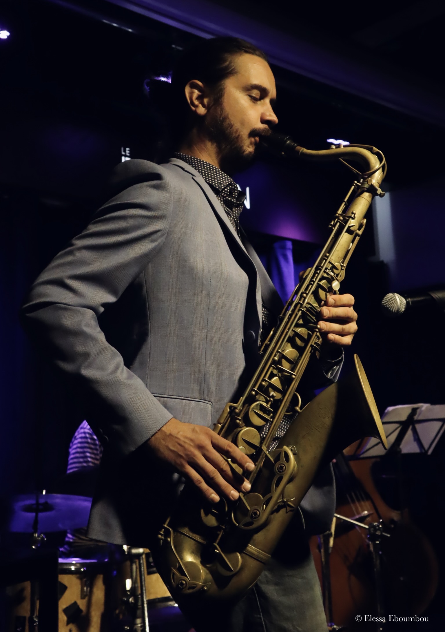 Robby Marshall au saxophone au Barbizon